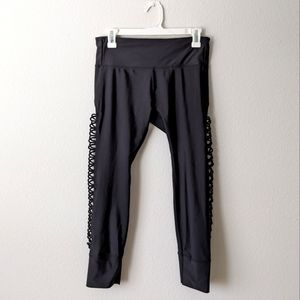 Lorna Jane Mesh Cross Cross Cuffed Leggings